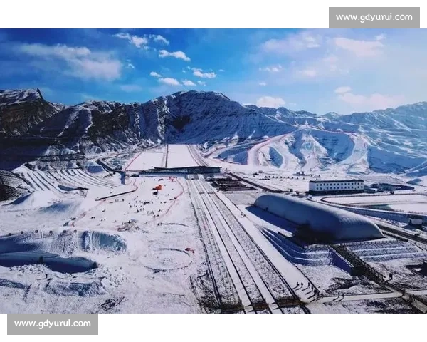 冰雪季倒计时!多地滑雪场造雪声起迎开板 冰雪季倒计时!多地滑雪场造雪声起迎开板